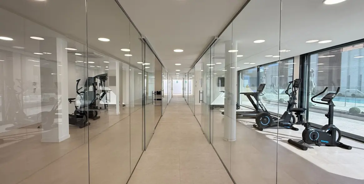 Продажа апартаментов на первом этаже в Estepona 13