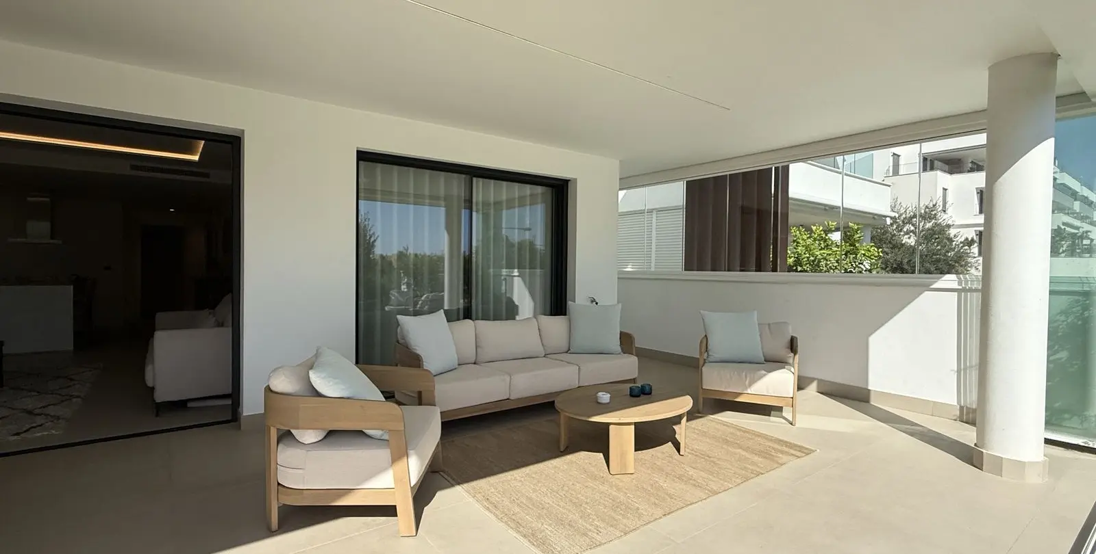 Sale of ground floor apartment in Estepona 12