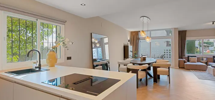 Продажа таунхауса в Guadalmina Baja 3