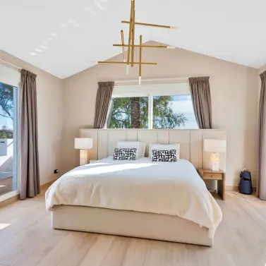 Venta de adosado en Guadalmina Baja