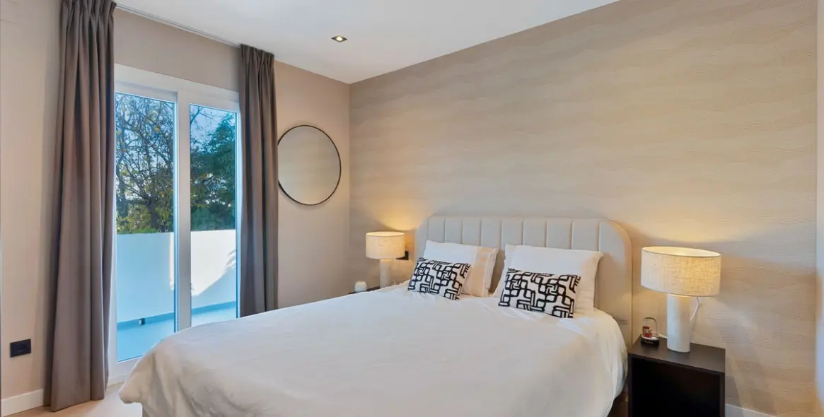 Sale of townhouse in Guadalmina Baja 19