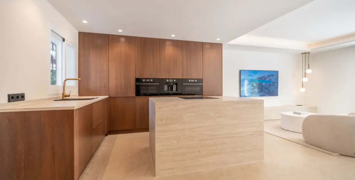 Продажа таунхауса в Nueva Andalucía 4