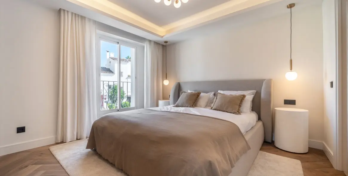 Продажа таунхауса в Nueva Andalucía 13