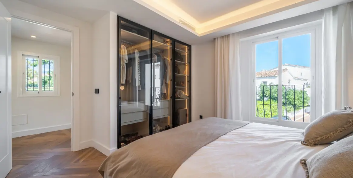 Продажа таунхауса в Nueva Andalucía 14