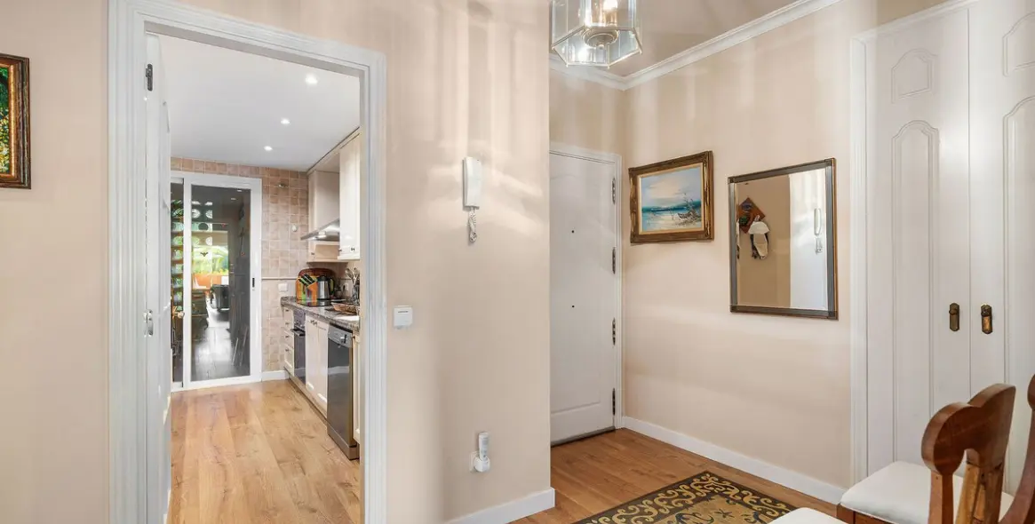 Продажа апартаментов на первом этаже в Marbella 14