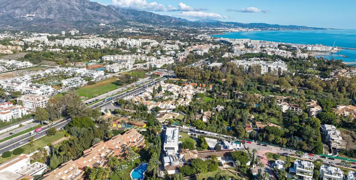 Sale of ground floor apartment in Marbella 26