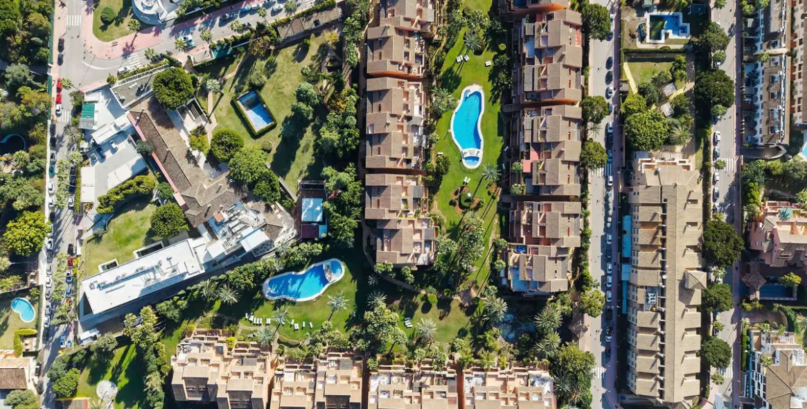 Sale of ground floor apartment in Marbella 27