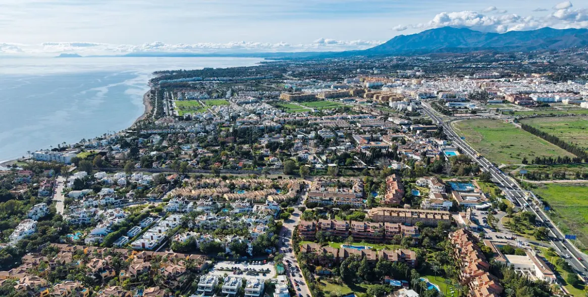 Sale of ground floor apartment in Marbella 28