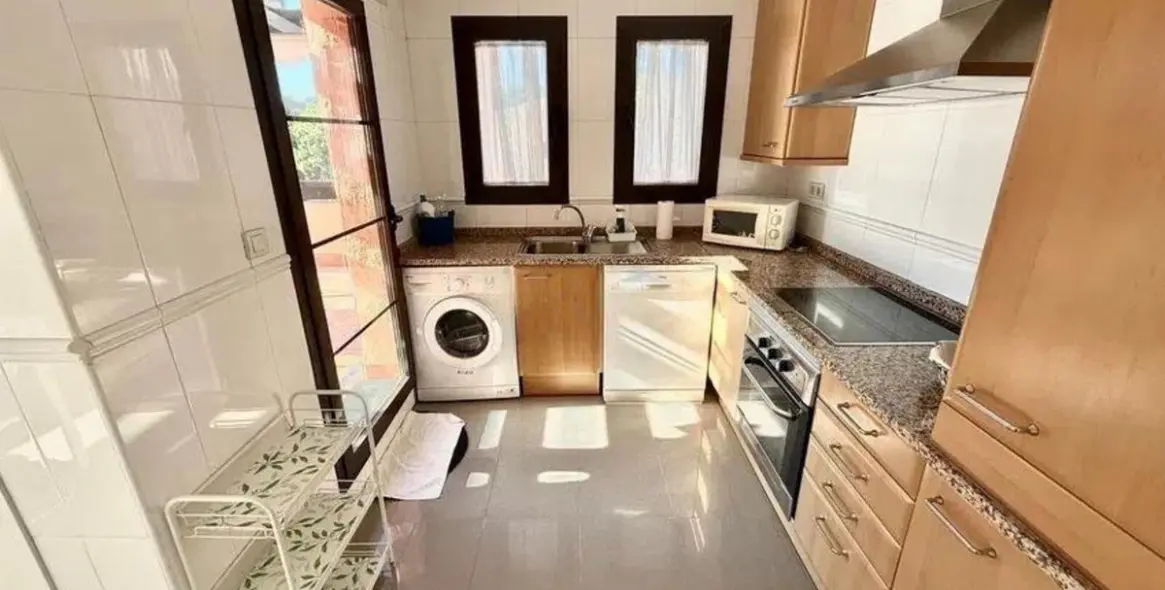 Sale of penthouse duplex in Hacienda del Sol 13