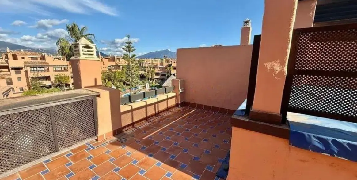 Venta de ático dúplex en Hacienda del Sol 25