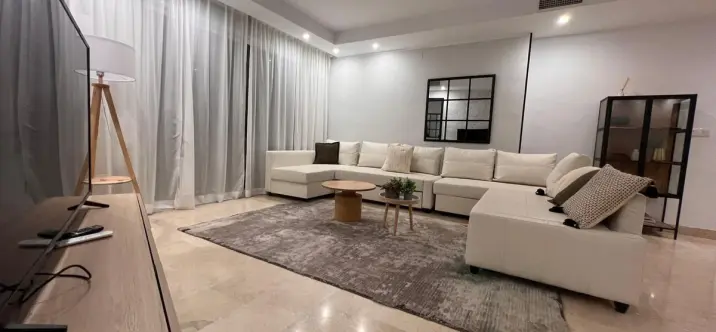 Long-term rent of ground floor apartment in Marbella 1