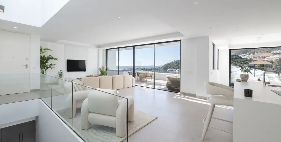 Продажа  отдельно стоящей виллы в Torremuelle 19