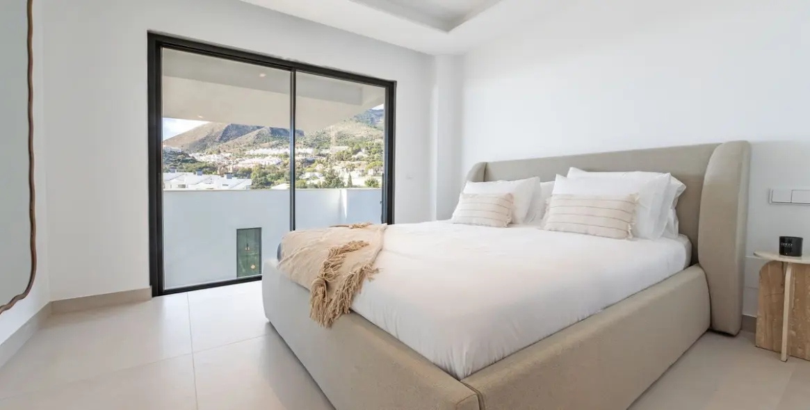 Sale of detached villa in Torremuelle 22