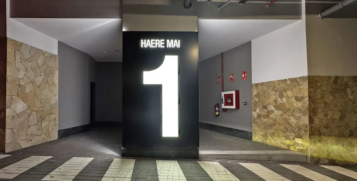 Sale of detached villa in Torremuelle 25