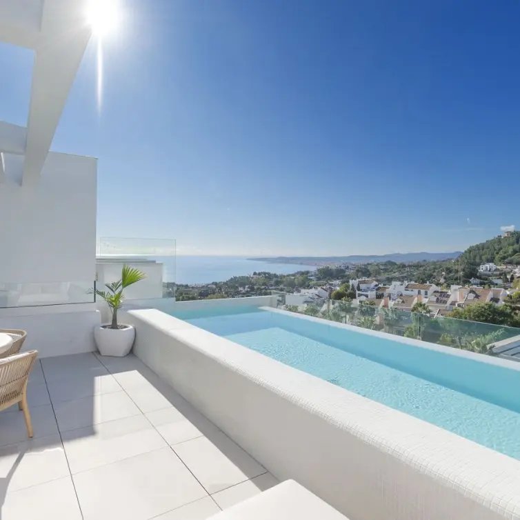 Продажа  отдельно стоящей виллы в Benalmadena Pueblo