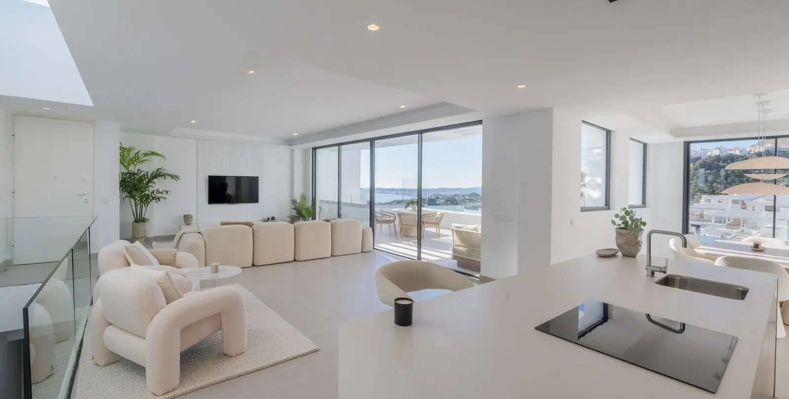 Продажа  отдельно стоящей виллы в Benalmadena Pueblo 6