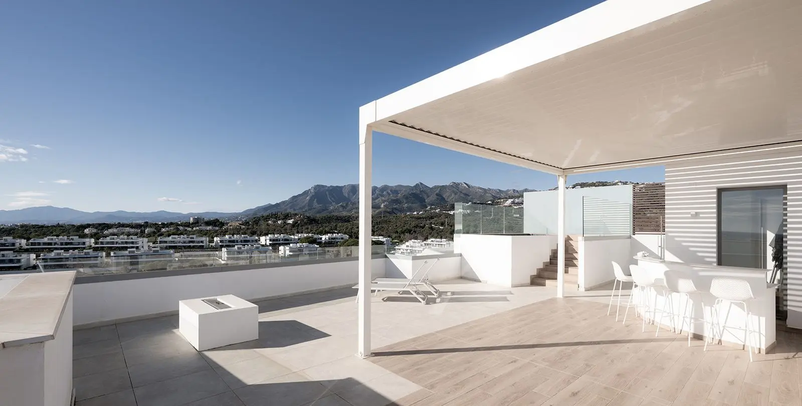 Sale of penthouse in Santa Clara 3