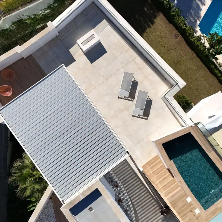 Sale of penthouse in Santa Clara