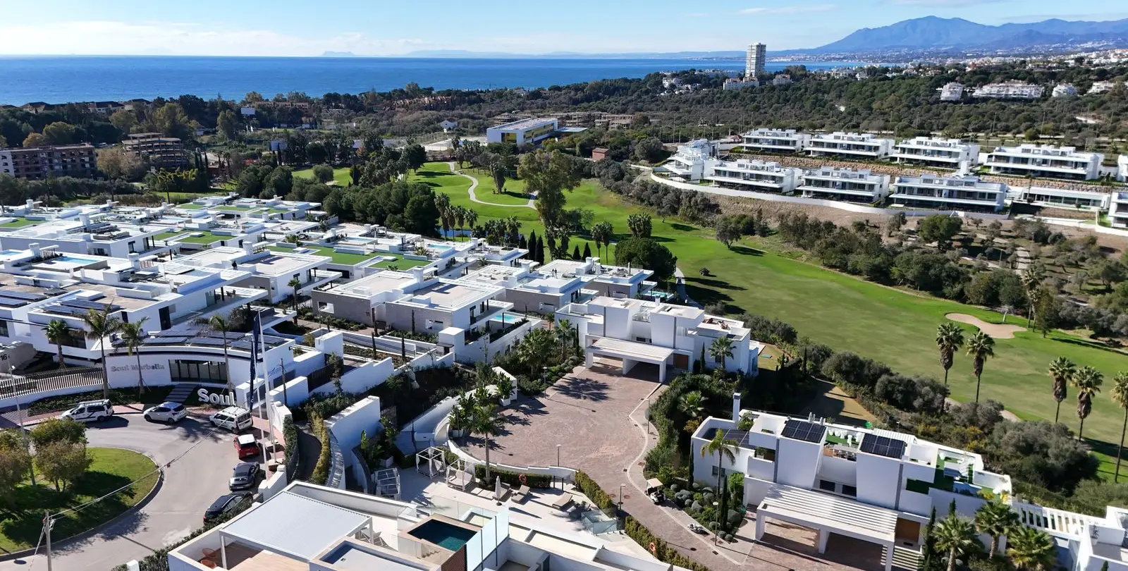 Sale of penthouse in Santa Clara 35
