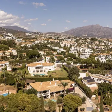 Venta de villa independiente en El Paraiso
