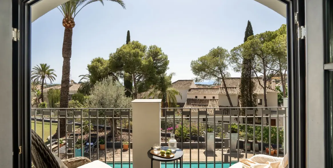 Venta de villa independiente en El Paraiso 30
