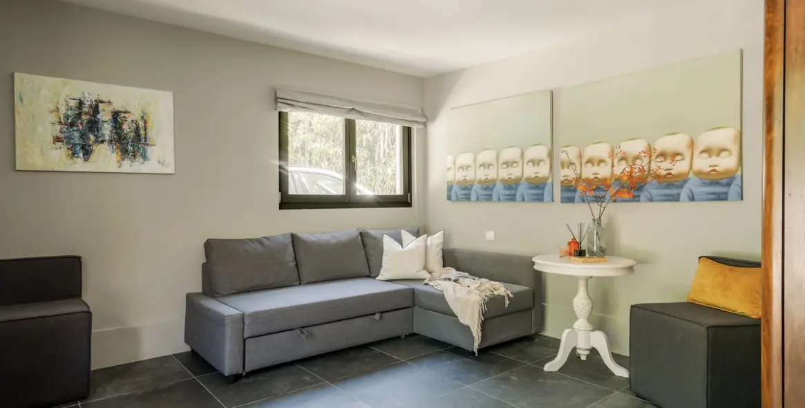 Venta de villa independiente en El Paraiso 36
