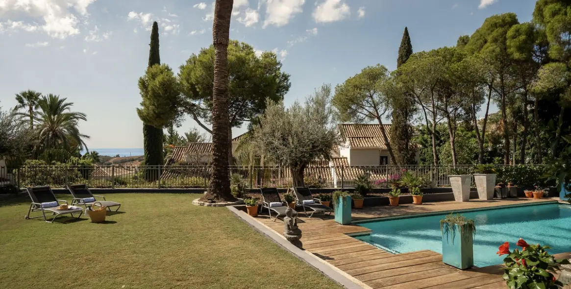Venta de villa independiente en El Paraiso 48