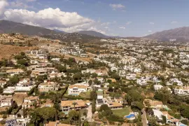 Image 70 thumb