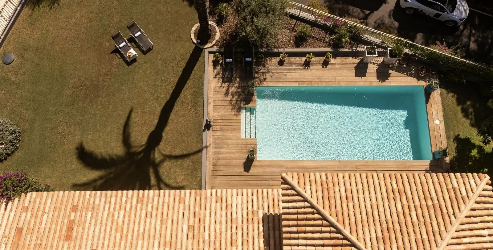 Sale of detached villa in El Paraiso 52