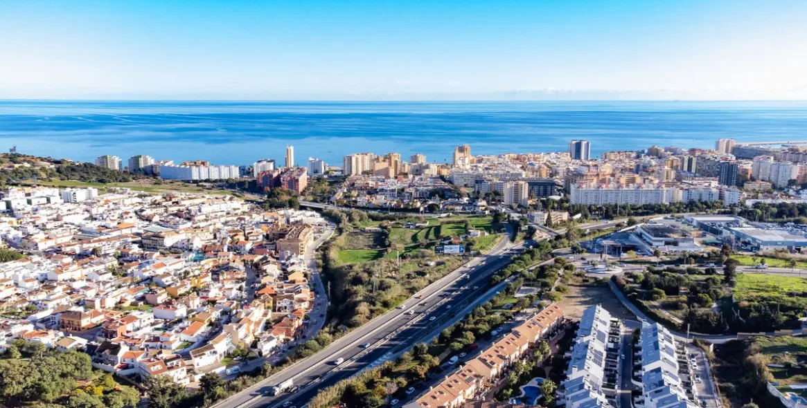 Sale of residential plot in Fuengirola 11