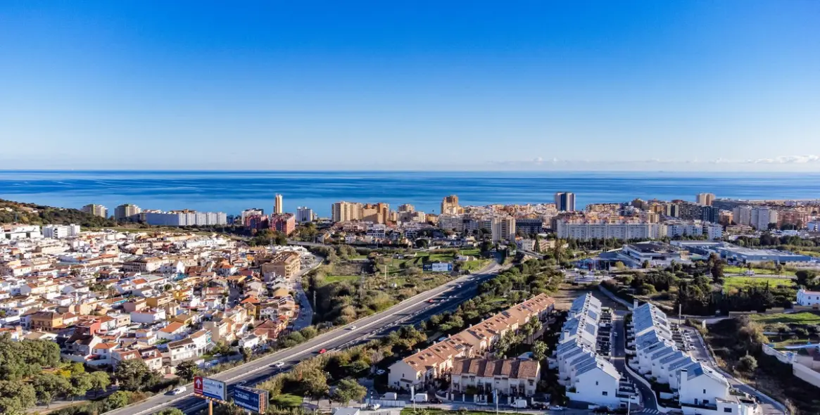Sale of residential plot in Fuengirola 28