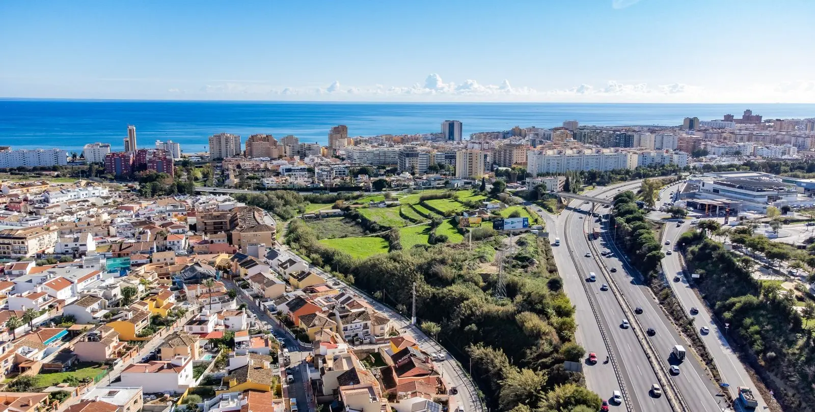 Продажа  жилого участка в Fuengirola 2