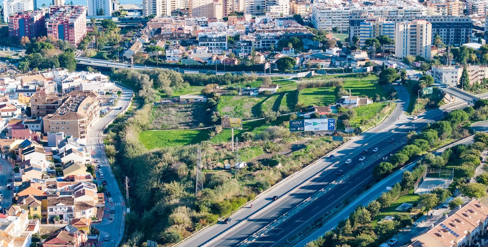 Продажа  жилого участка в Fuengirola 3