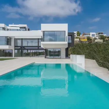 Long-term rent of detached villa in Benahavís