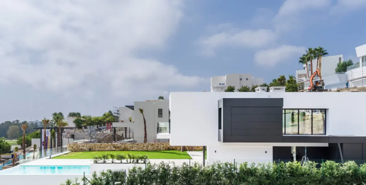 Long-term rent of detached villa in Benahavís 12