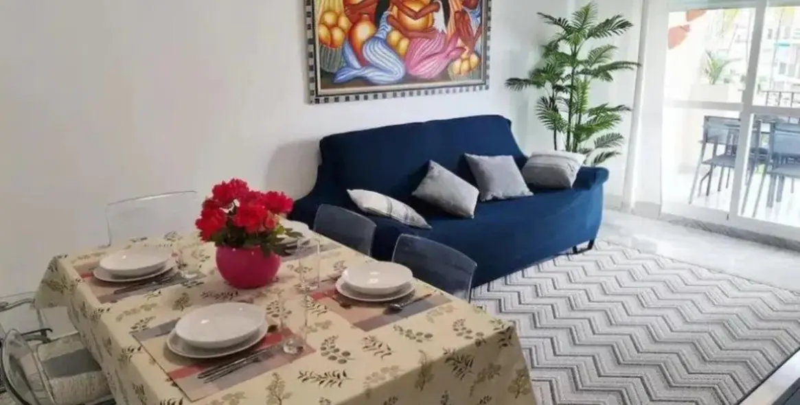 Sale of middle floor apartment in Nueva Andalucía 2