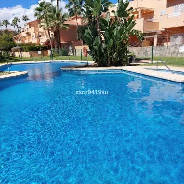 Продажа апартаментов на первом этаже в Marbesa