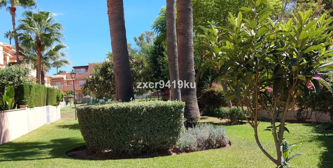 Продажа апартаментов на первом этаже в Marbesa 17