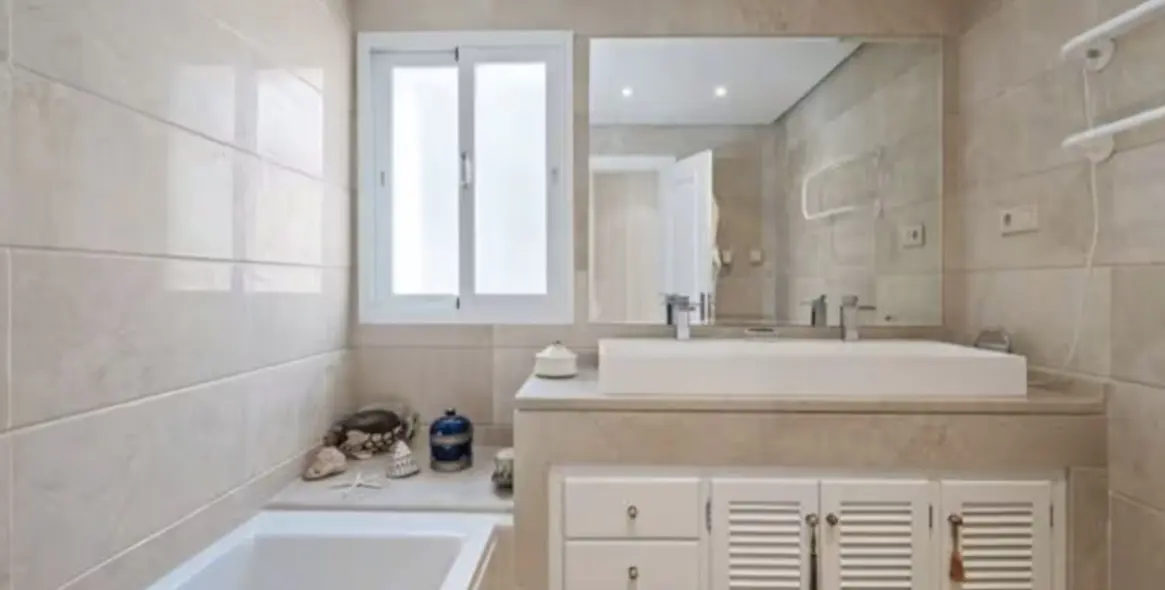 Venta de ático en Estepona 31