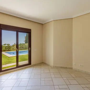 Sale of detached villa in Los Arqueros