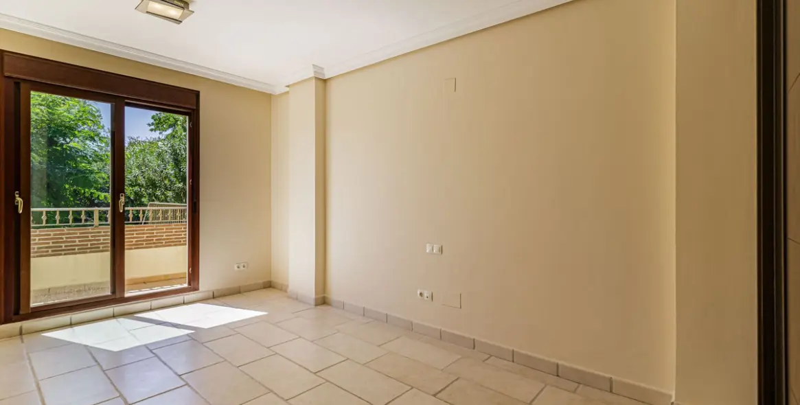 Venta de villa independiente en Los Arqueros 7