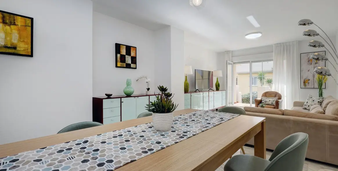 Short-term rent of ground floor apartment in Cabopino 2