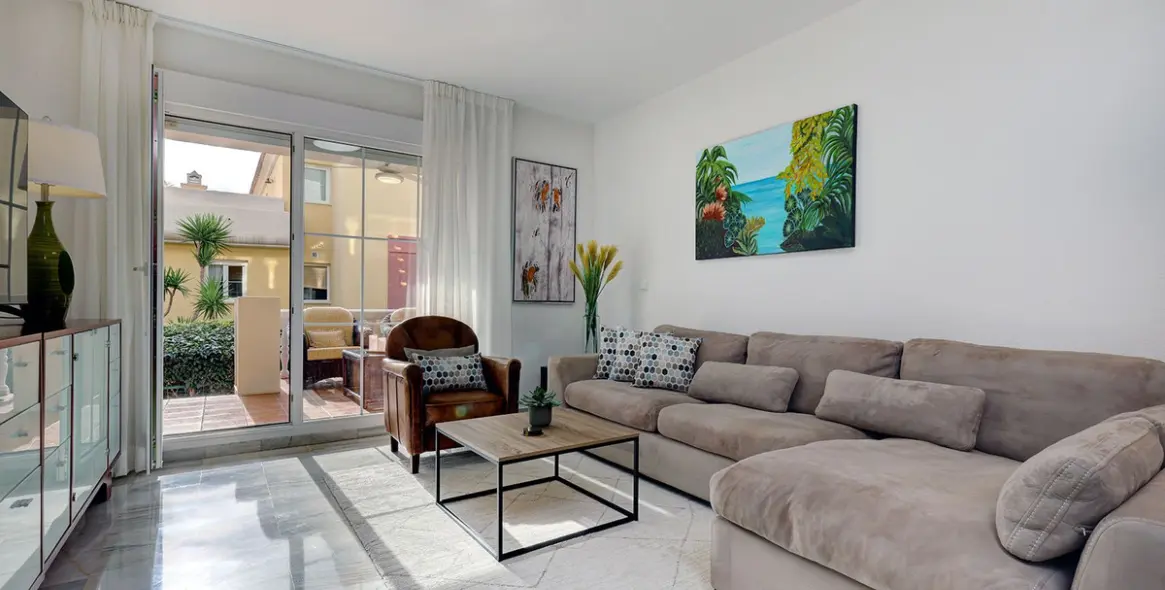 Short-term rent of ground floor apartment in Cabopino 6