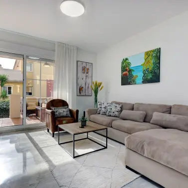 Short-term rent of ground floor apartment in Cabopino