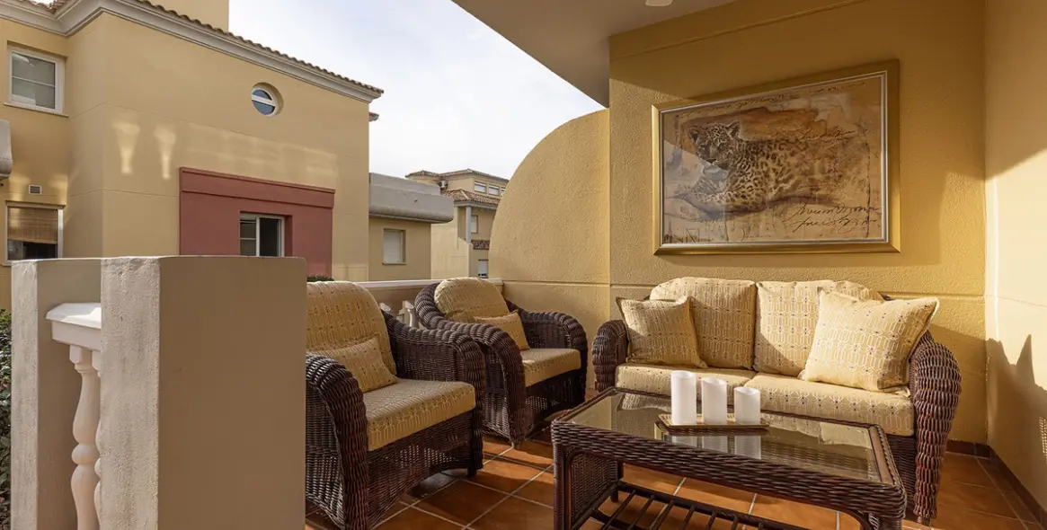 Short-term rent of ground floor apartment in Cabopino 14