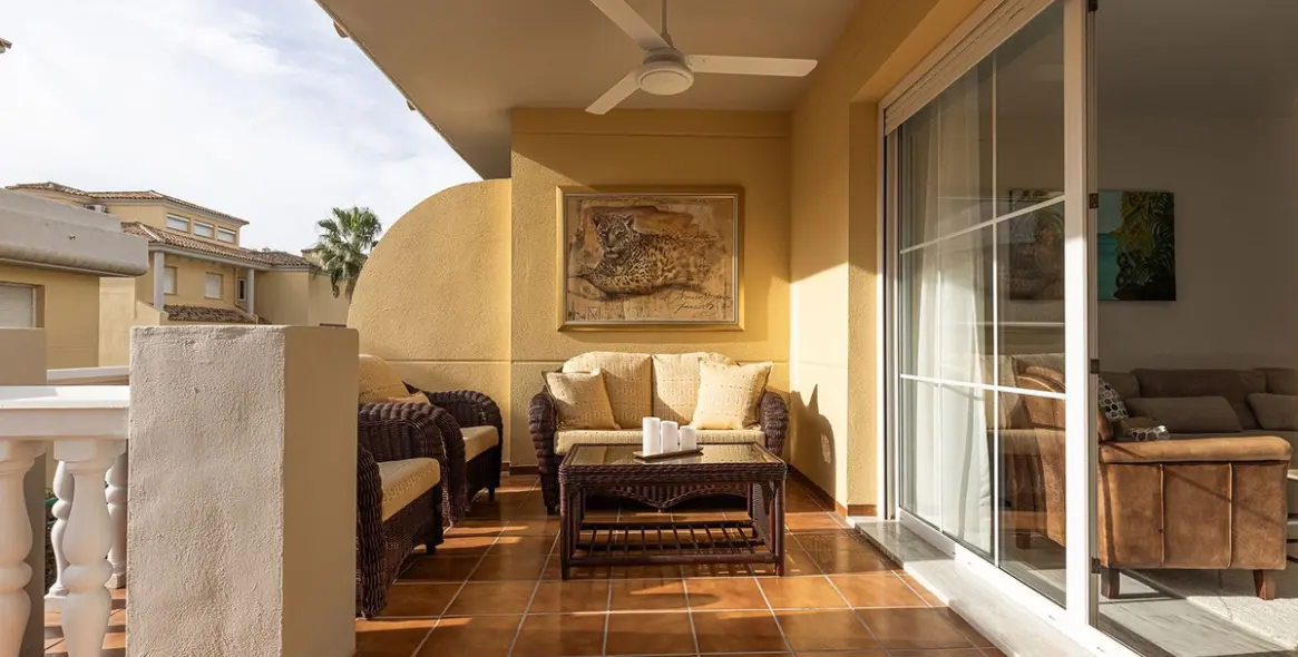 Short-term rent of ground floor apartment in Cabopino 16