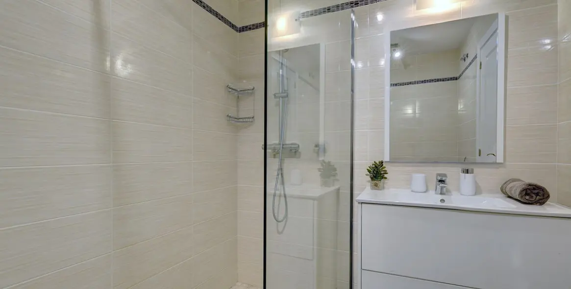 Short-term rent of ground floor apartment in Cabopino 43