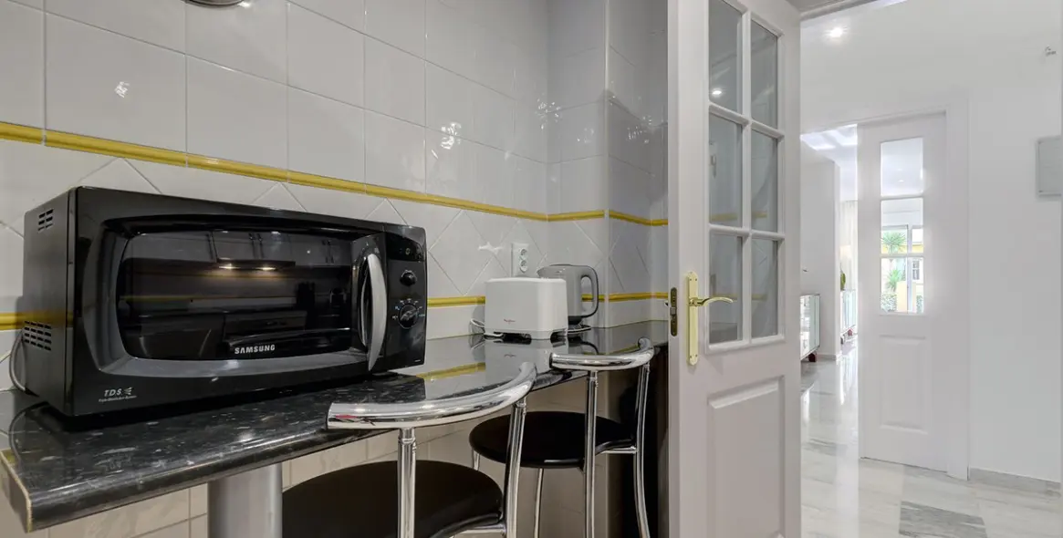 Short-term rent of ground floor apartment in Cabopino 54