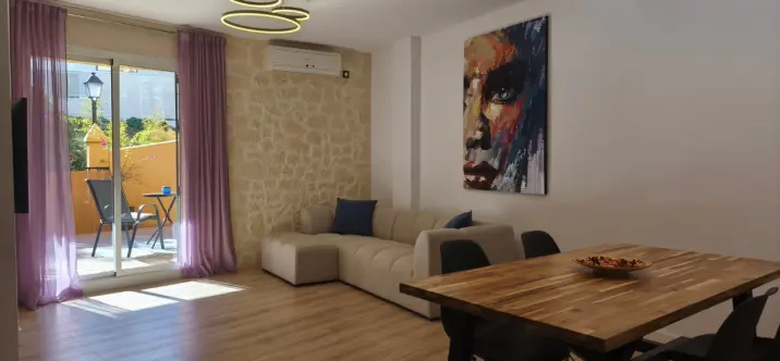 Долгосрочная аренда апартаментов на первом этаже в Carvajal 3