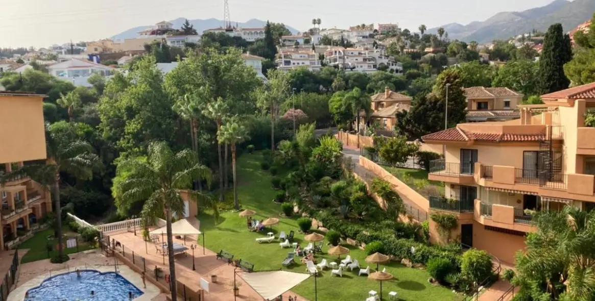 Долгосрочная аренда апартаментов на первом этаже в Carvajal 10